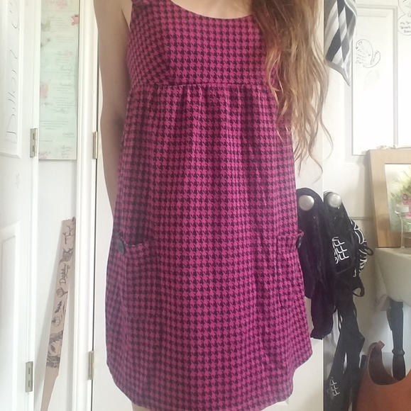 Pink Houndstooth Dress - Picture 3 of 10